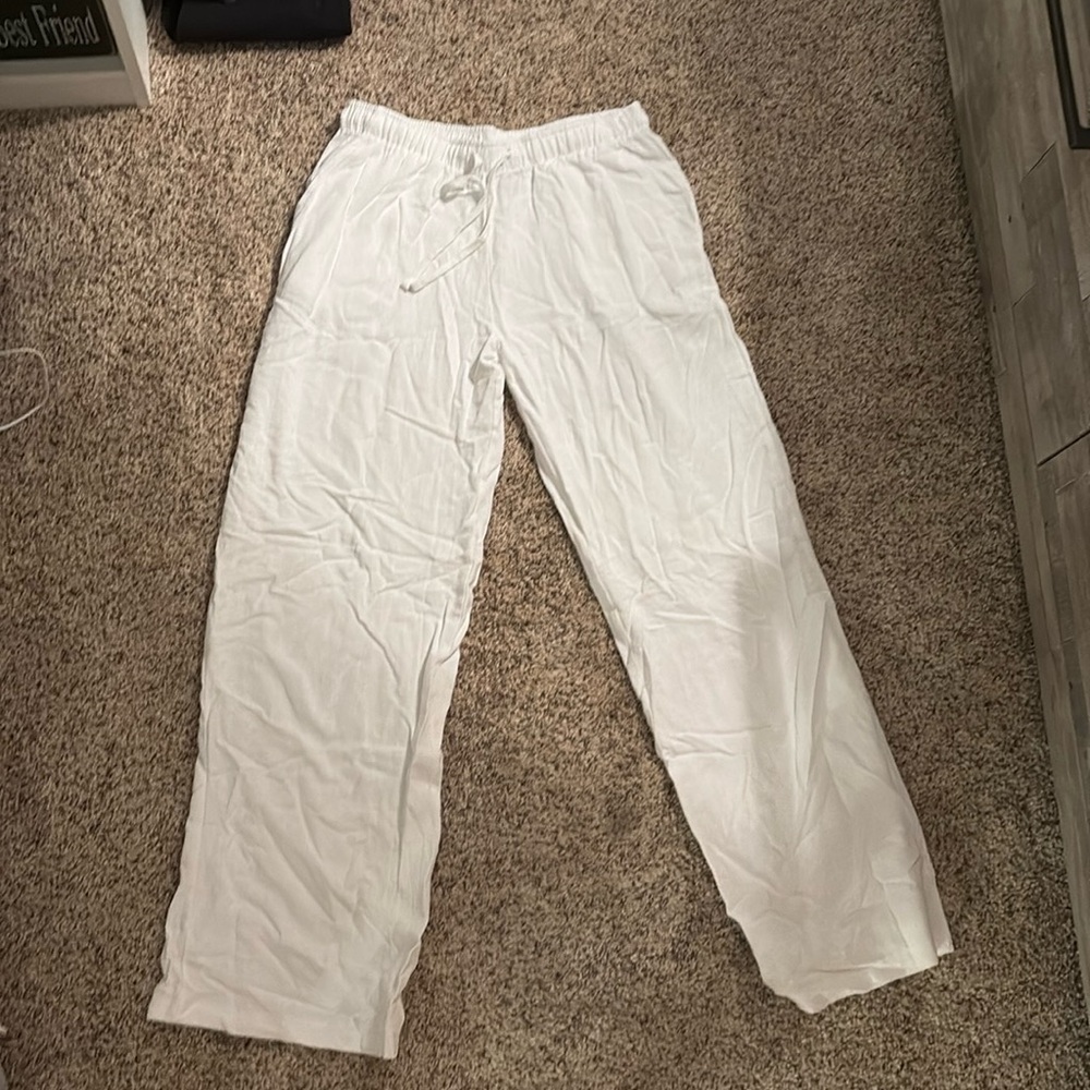 White linen pants